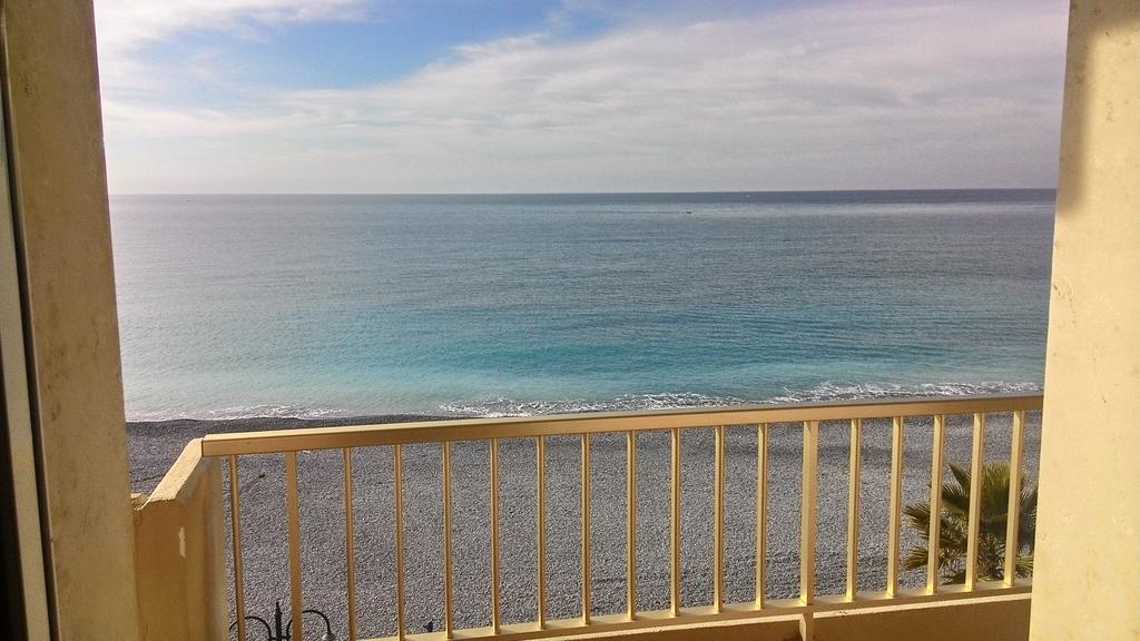 Appartamento Giardino Ventimiglia Luaran gambar